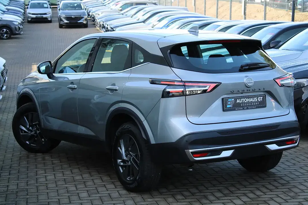 Nissan Qashqai - Thumbnail 4
