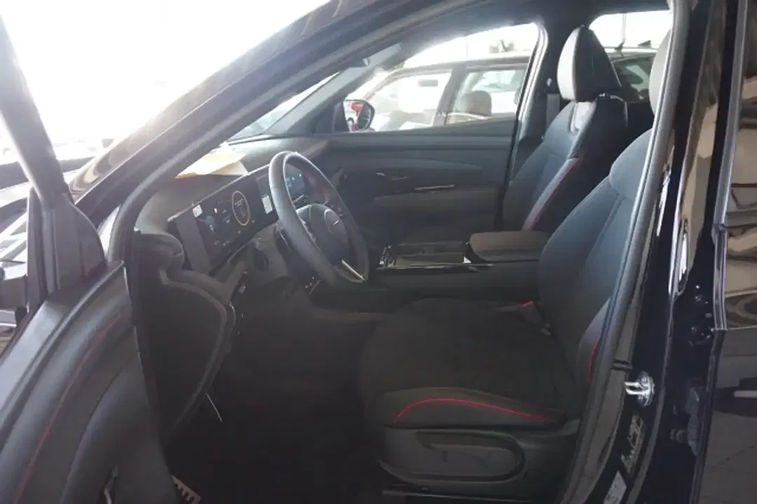 Hyundai TUCSON - Thumbnail 9