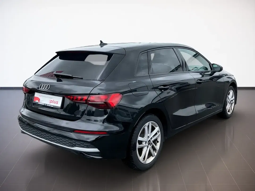 Audi A3 - Thumbnail 3