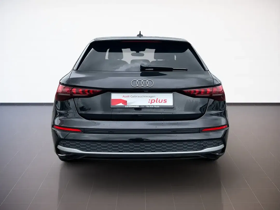 Audi A3 - Thumbnail 4