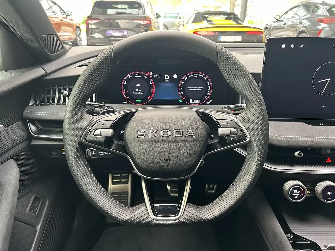 Skoda Superb - Thumbnail 15