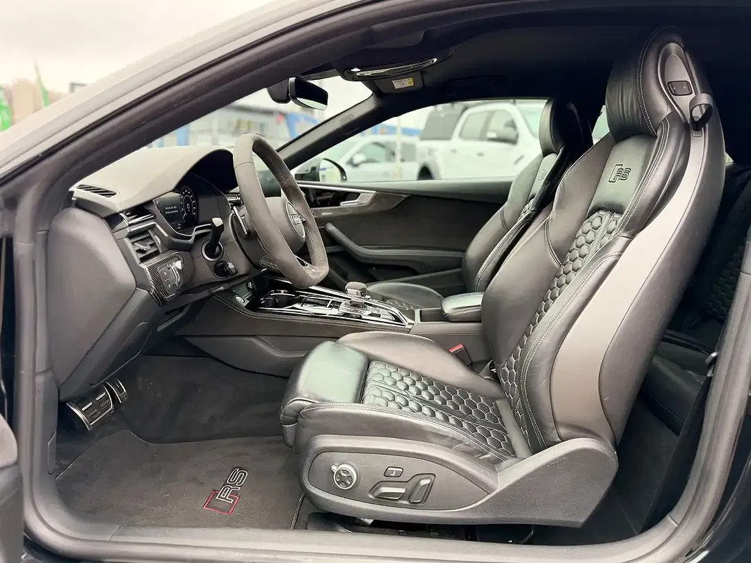 Audi RS5 - Thumbnail 12