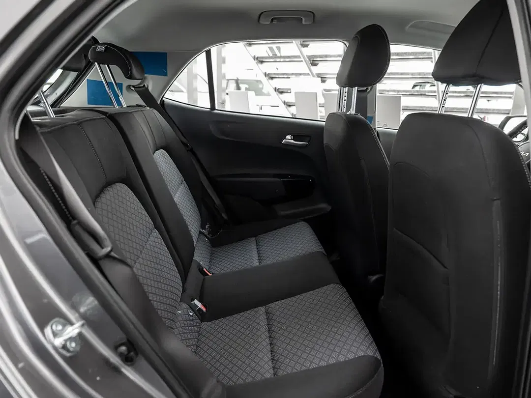 Kia Picanto - Thumbnail 9