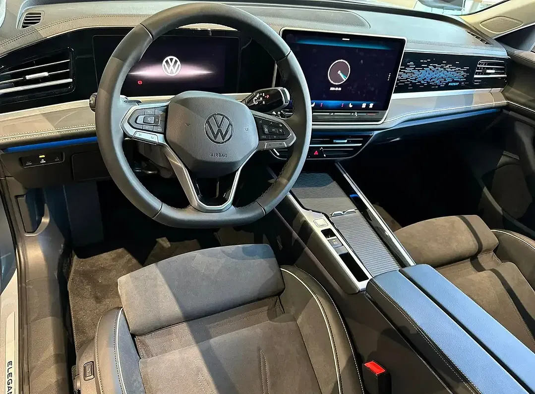 Volkswagen Passat Variant - Thumbnail 3