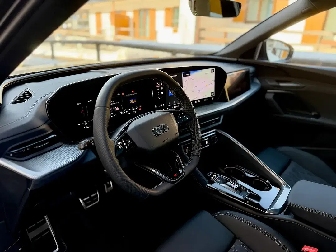 Audi Q5 - Thumbnail 11