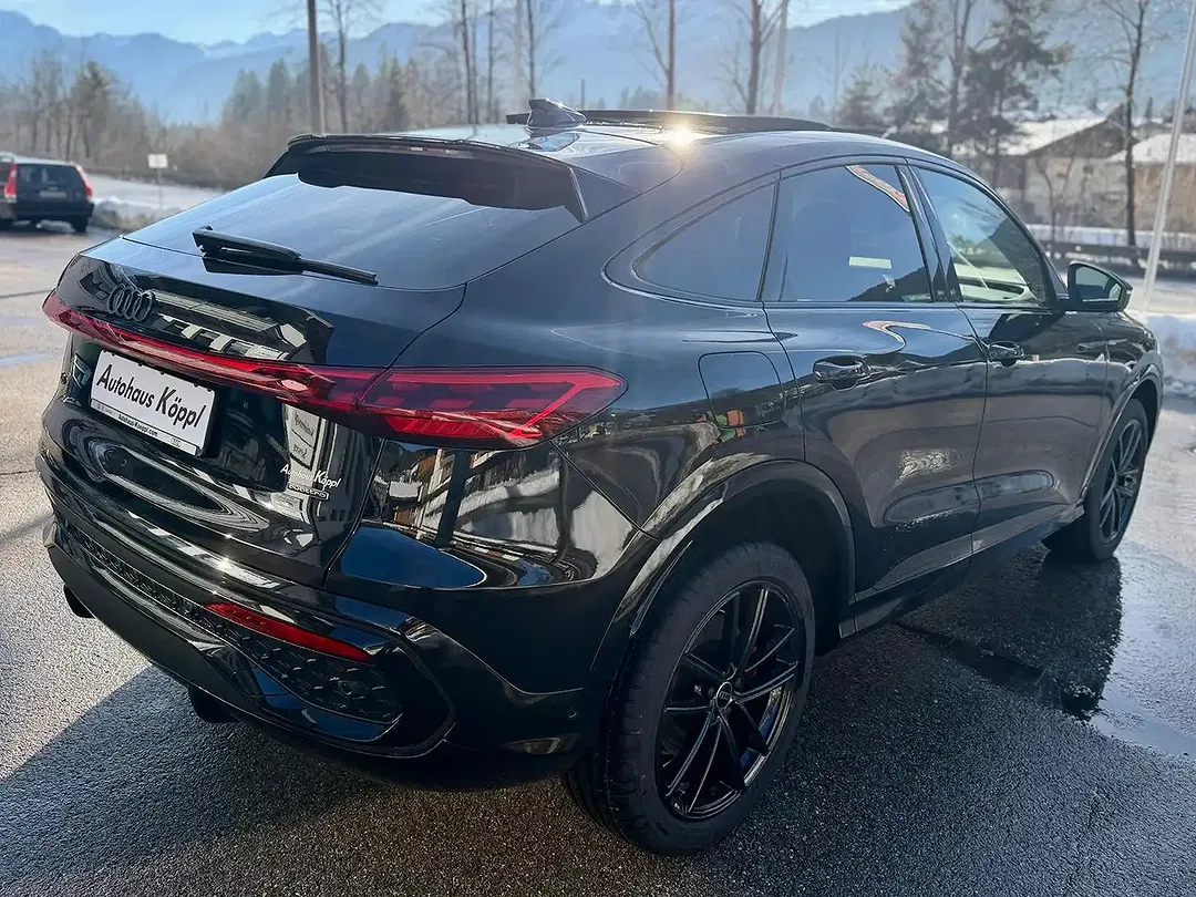Audi Q5 - Thumbnail 9