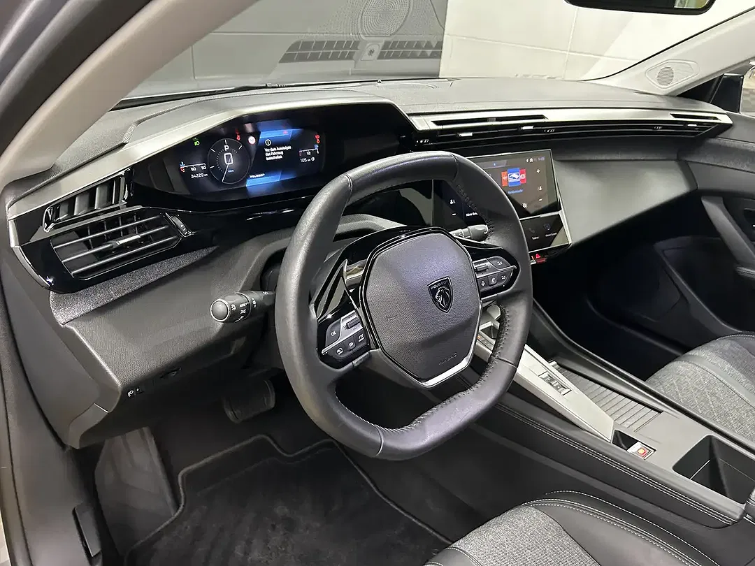 Peugeot 408 - Thumbnail 8