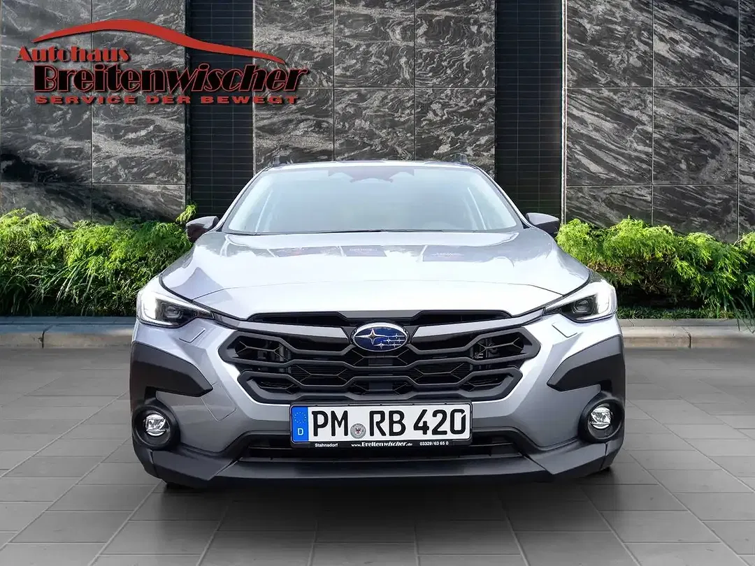 Subaru Crosstrek - Thumbnail 2