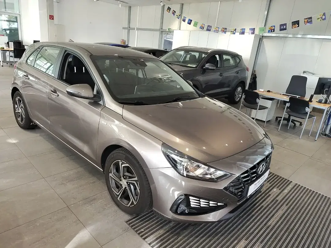 Hyundai i30 - Thumbnail 4