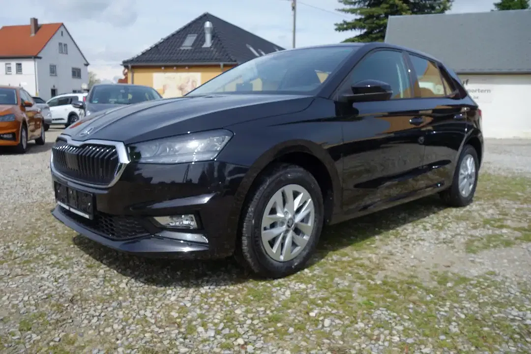 Skoda Fabia - Thumbnail 3