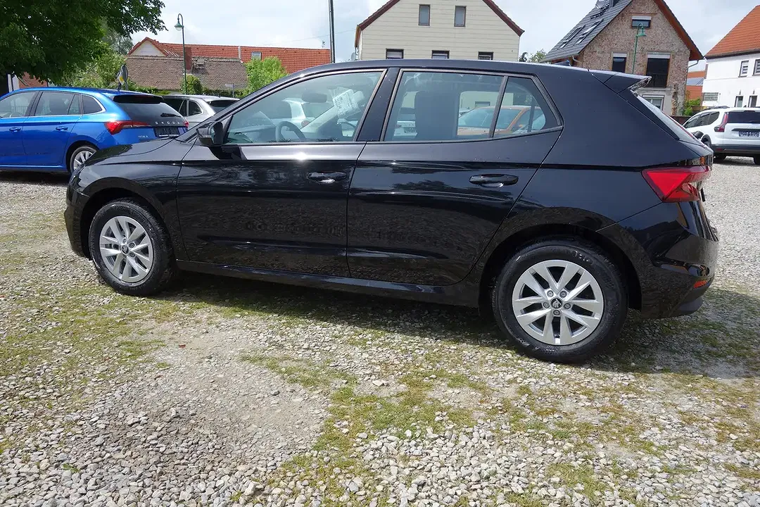 Skoda Fabia - Thumbnail 6