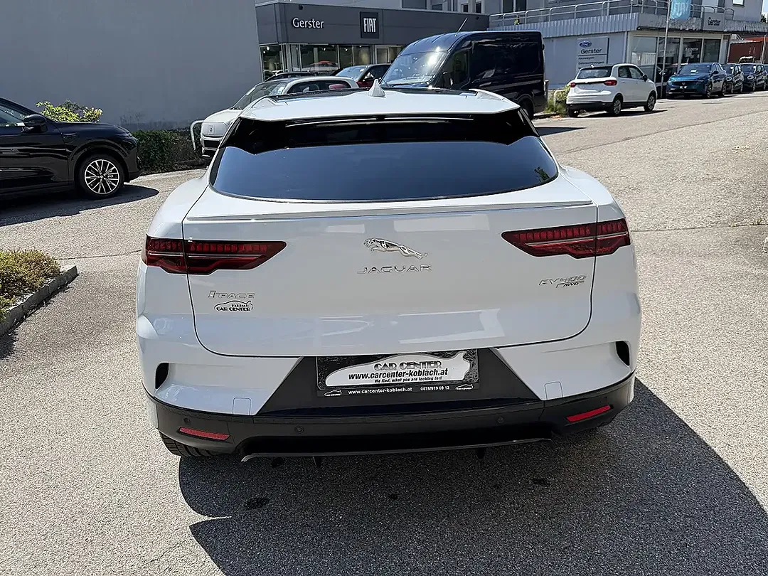 Jaguar I-Pace - Thumbnail 6