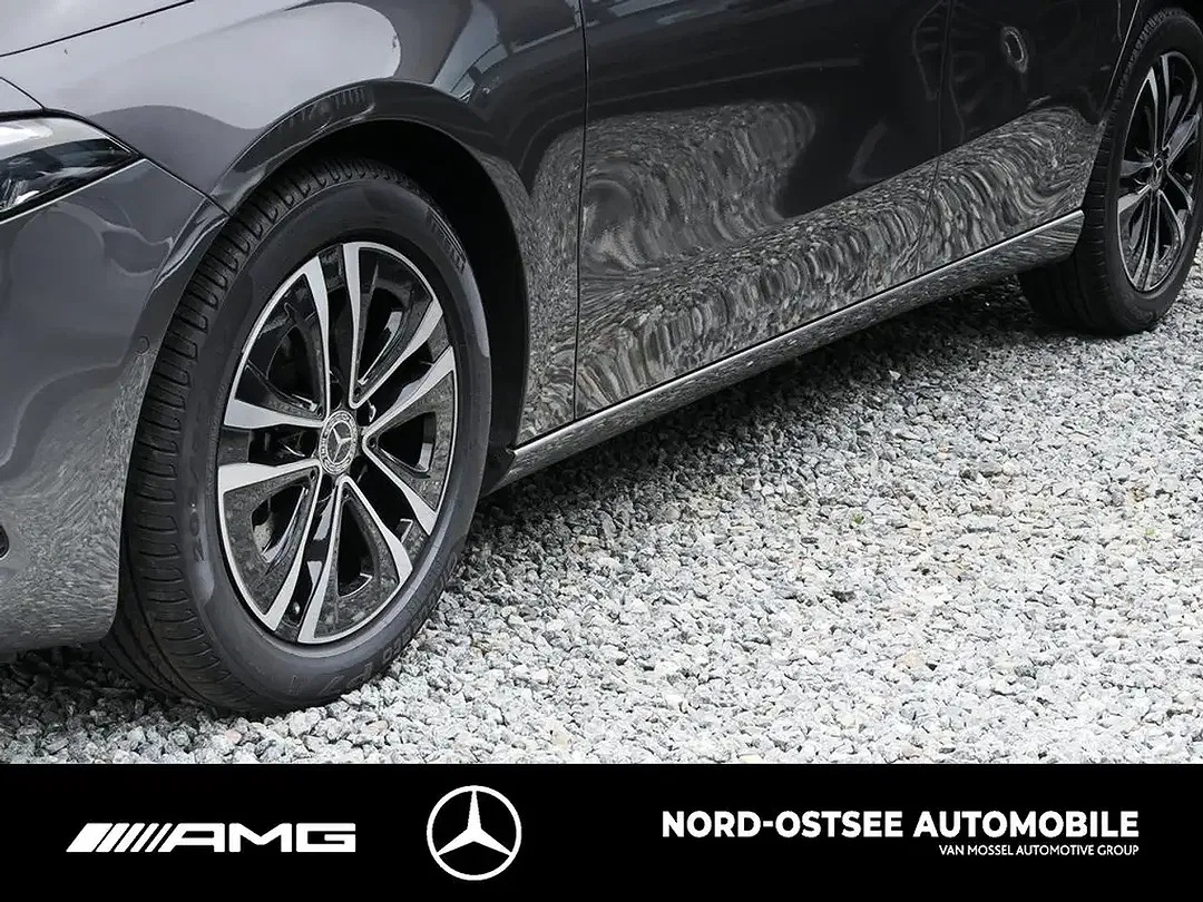 Mercedes-Benz A 180 - Thumbnail 5
