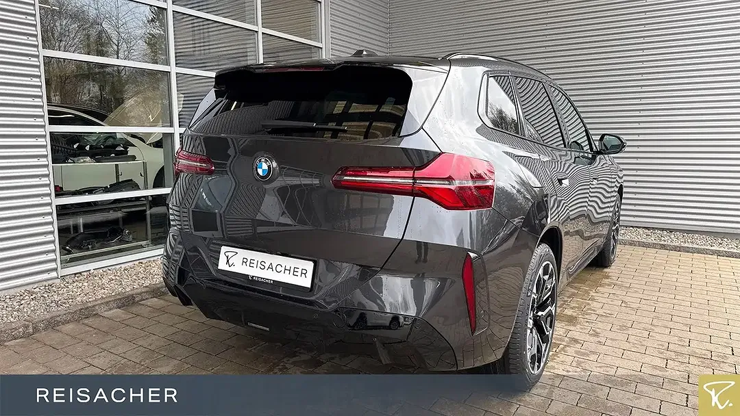 BMW X3 - Thumbnail 2