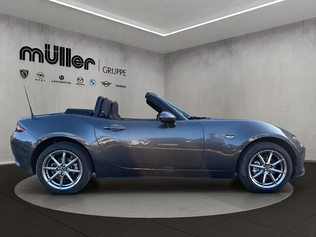 Mazda MX-5 - Thumbnail 5