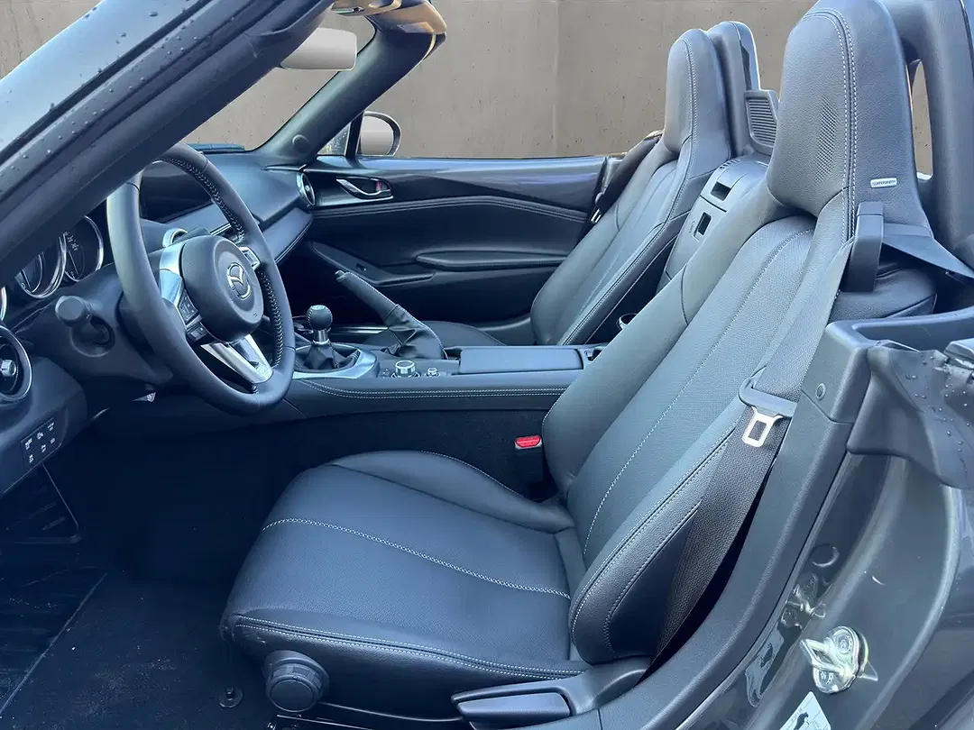 Mazda MX-5 - Thumbnail 9
