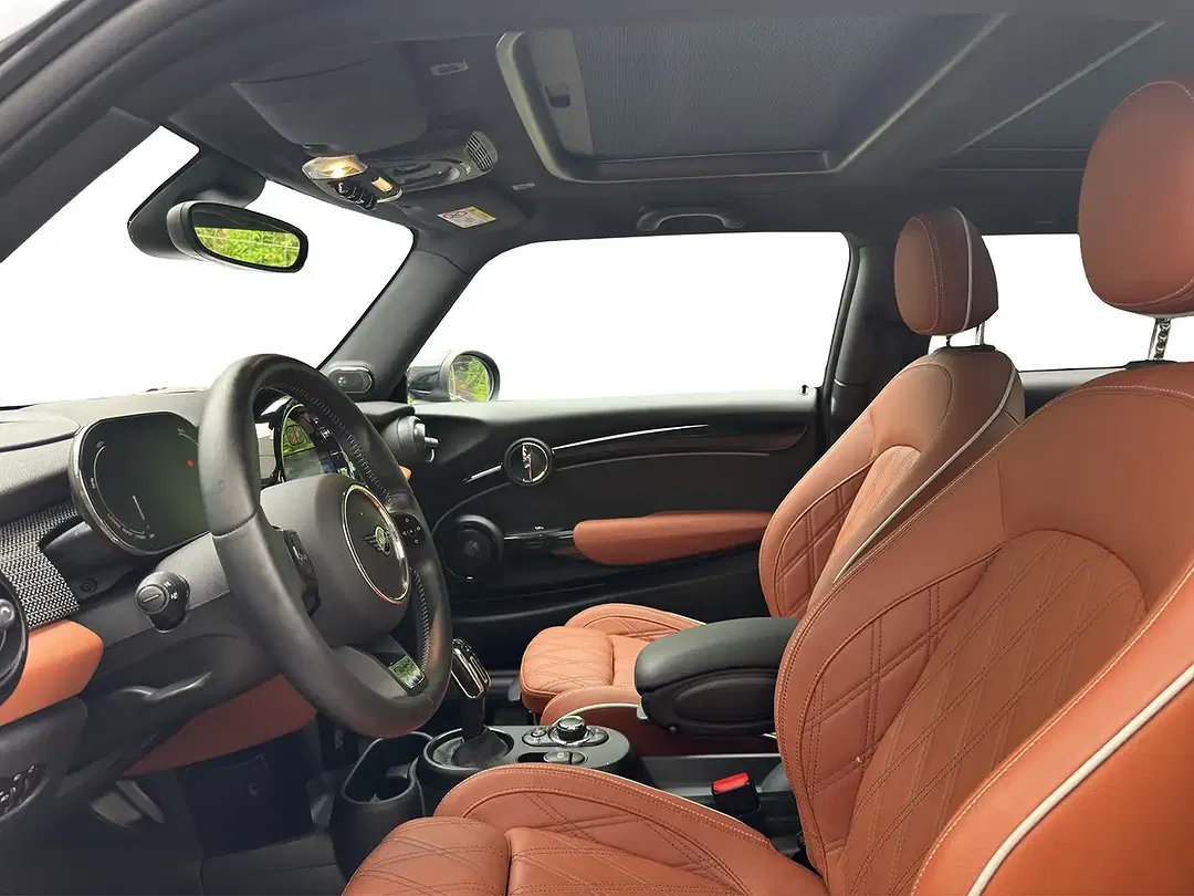 MINI Cooper SE - Thumbnail 7