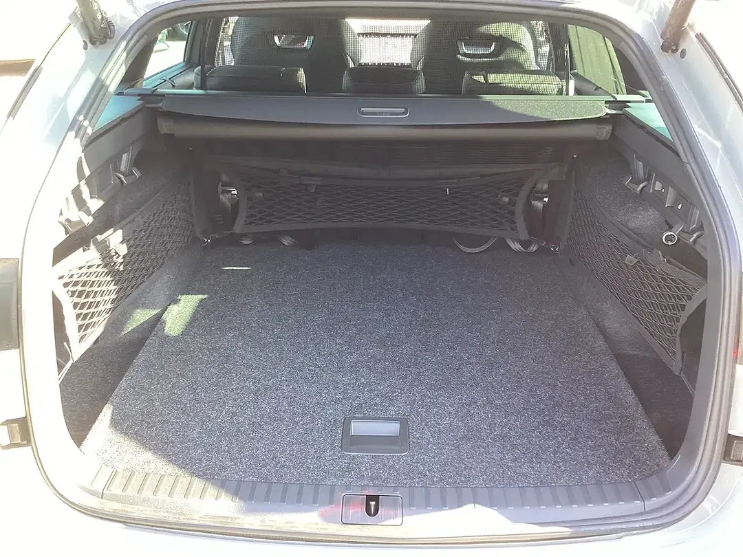 Skoda Octavia - Thumbnail 13