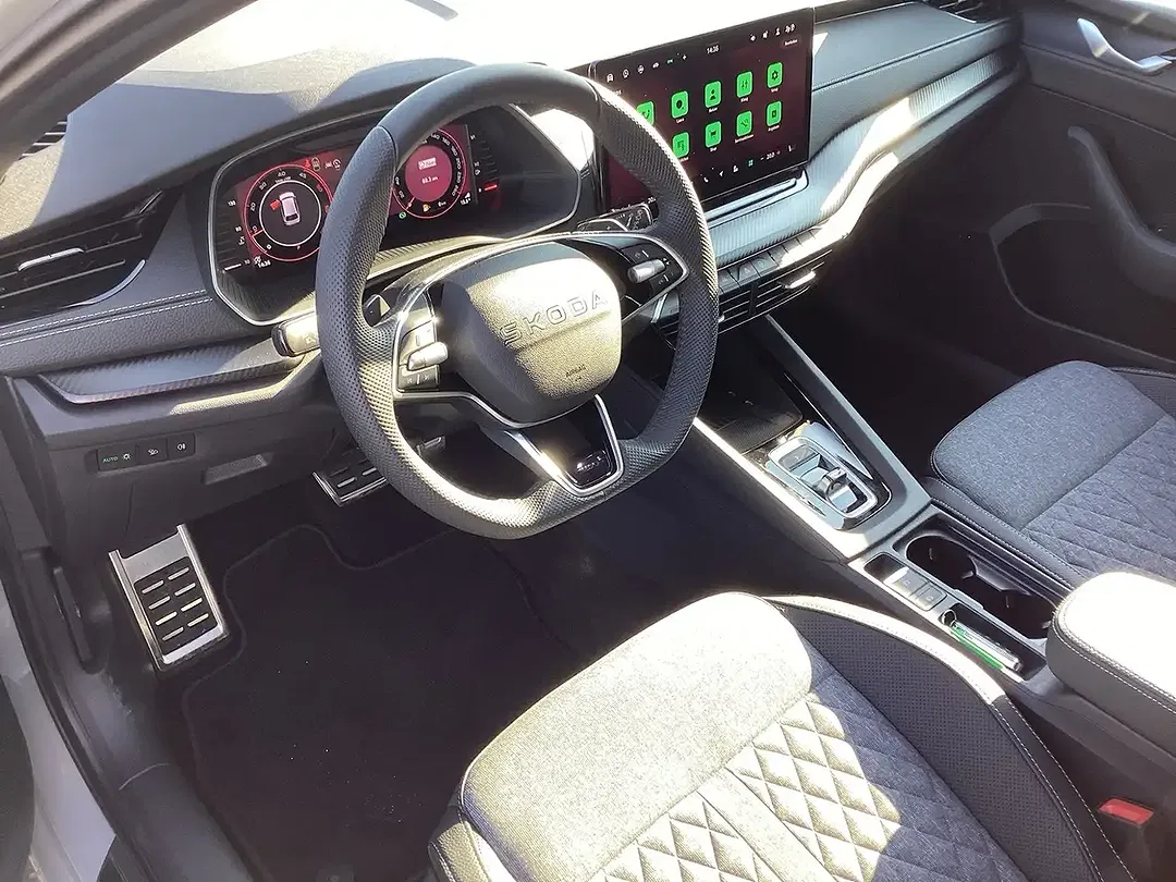 Skoda Octavia - Thumbnail 7
