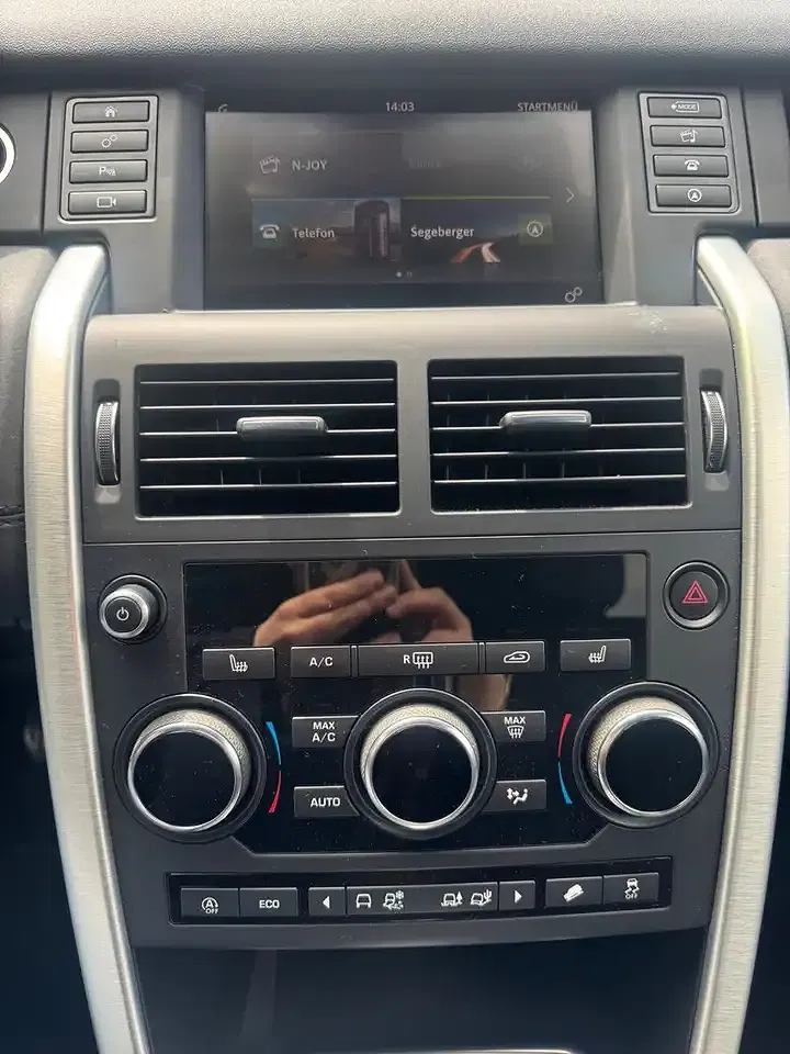 Land Rover Discovery Sport - Thumbnail 15