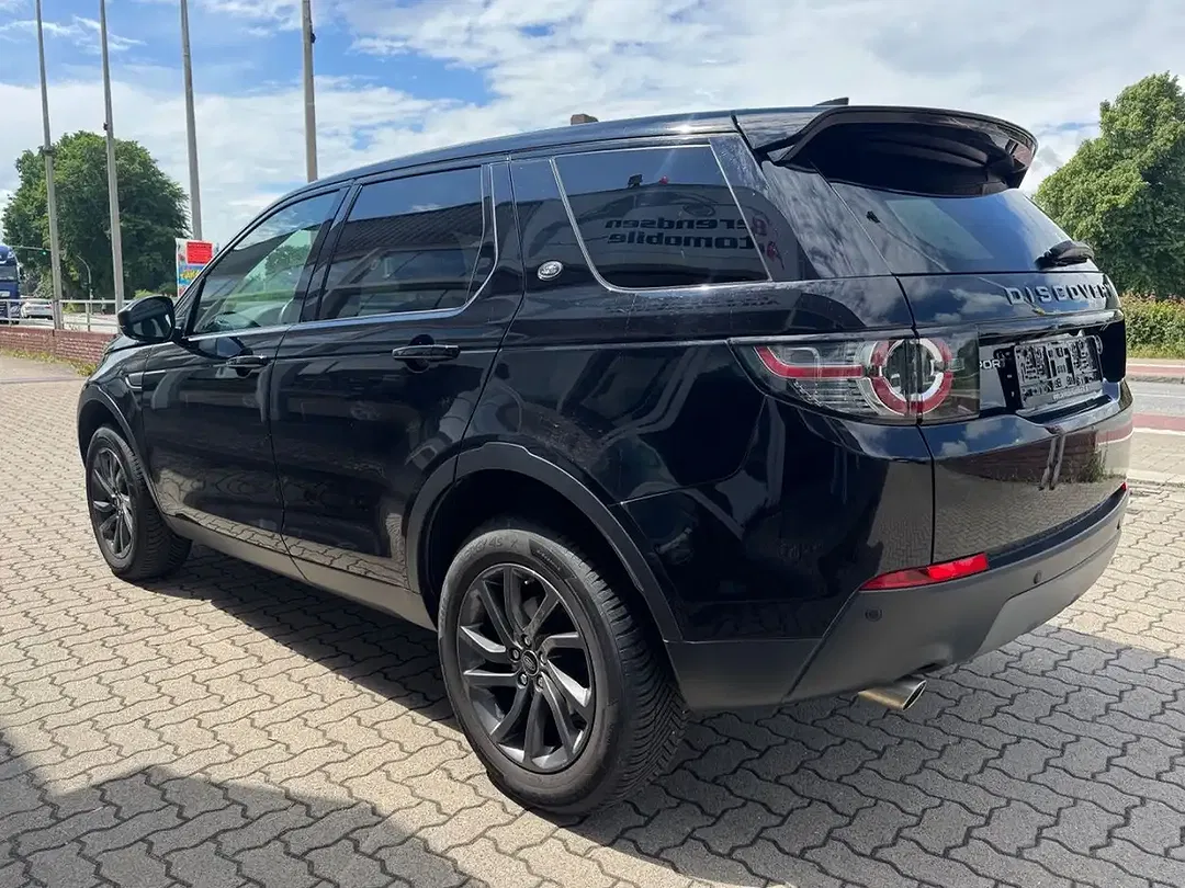 Land Rover Discovery Sport - Thumbnail 7