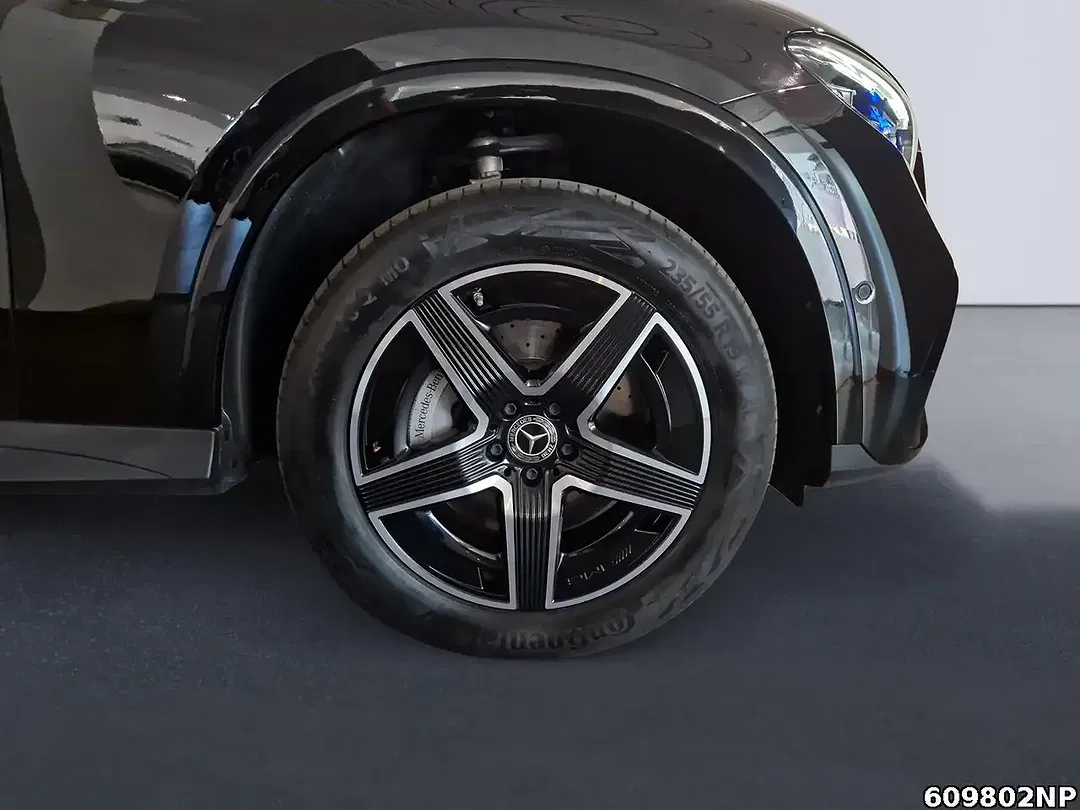 Mercedes-Benz GLC 300 - Thumbnail 5