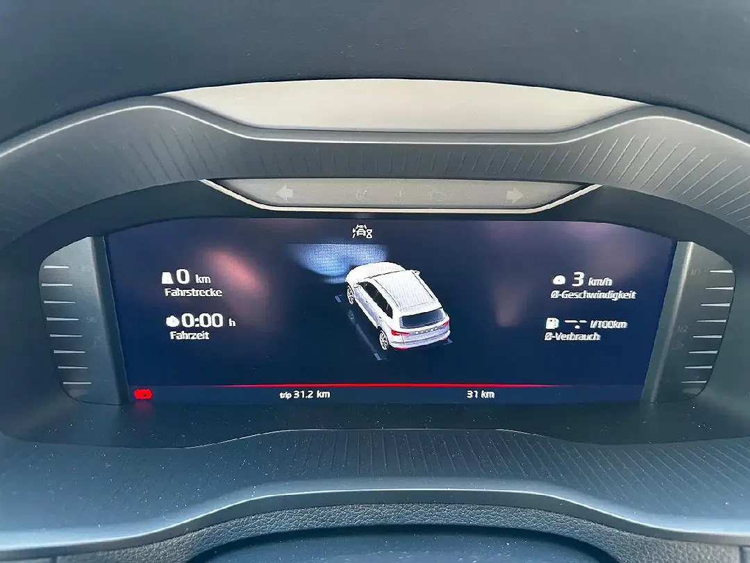Skoda Karoq - Thumbnail 10