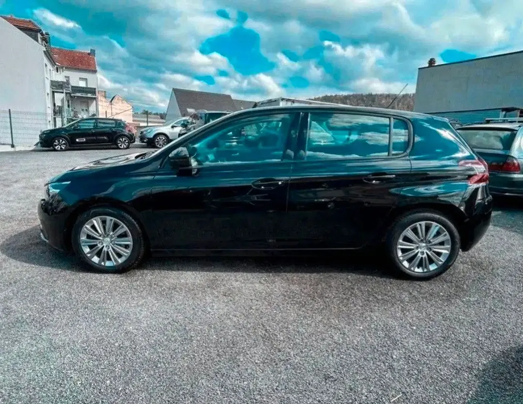 Peugeot 308 - Thumbnail 5