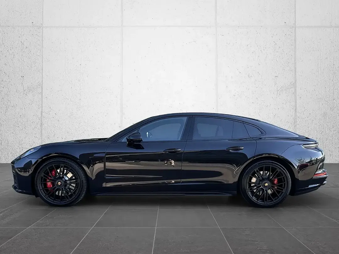 Porsche Panamera - Thumbnail 2