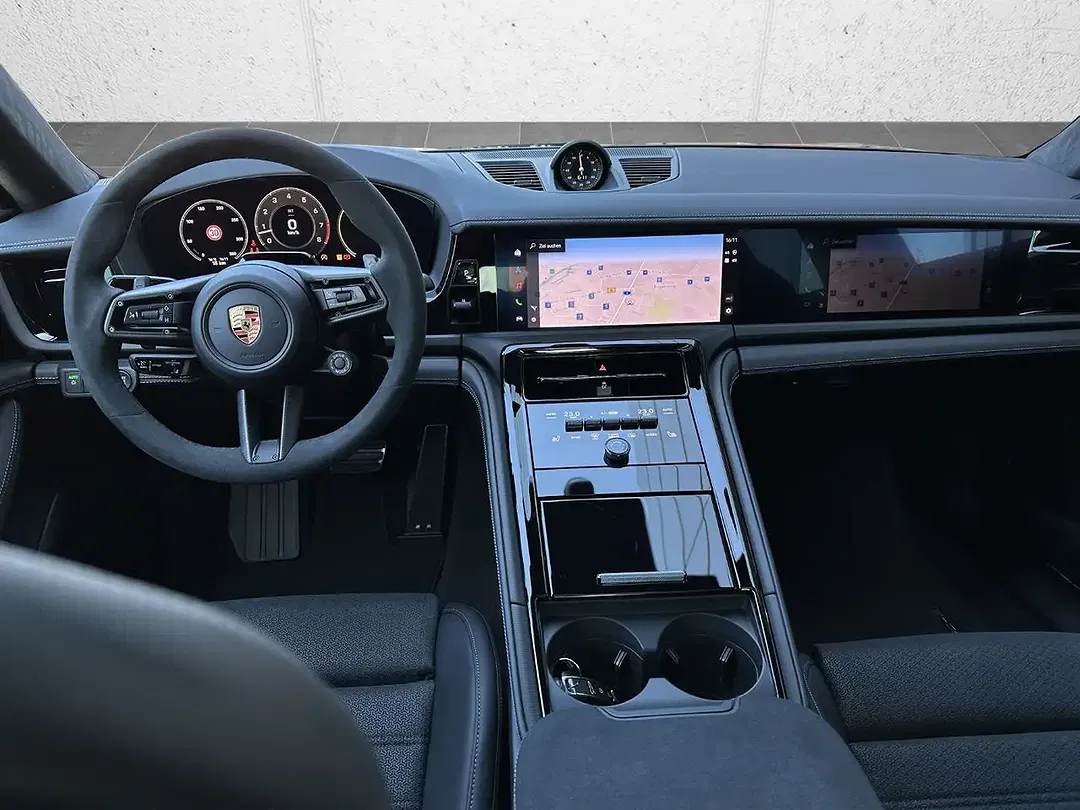 Porsche Panamera - Thumbnail 9