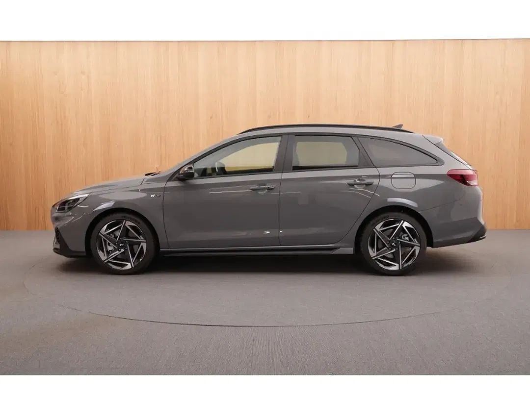 Hyundai i30 - Thumbnail 2