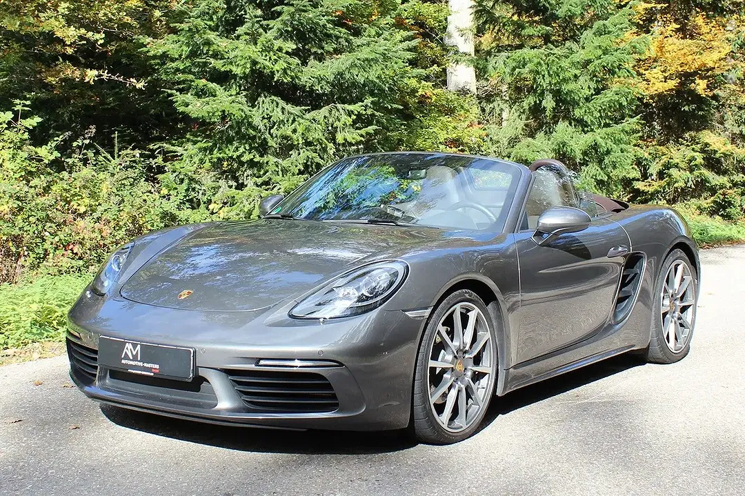 Porsche Boxster - Thumbnail 4