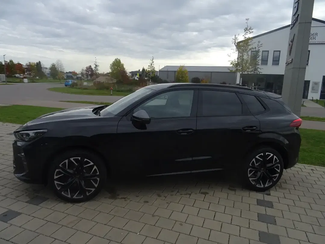 CUPRA Terramar - Thumbnail 3