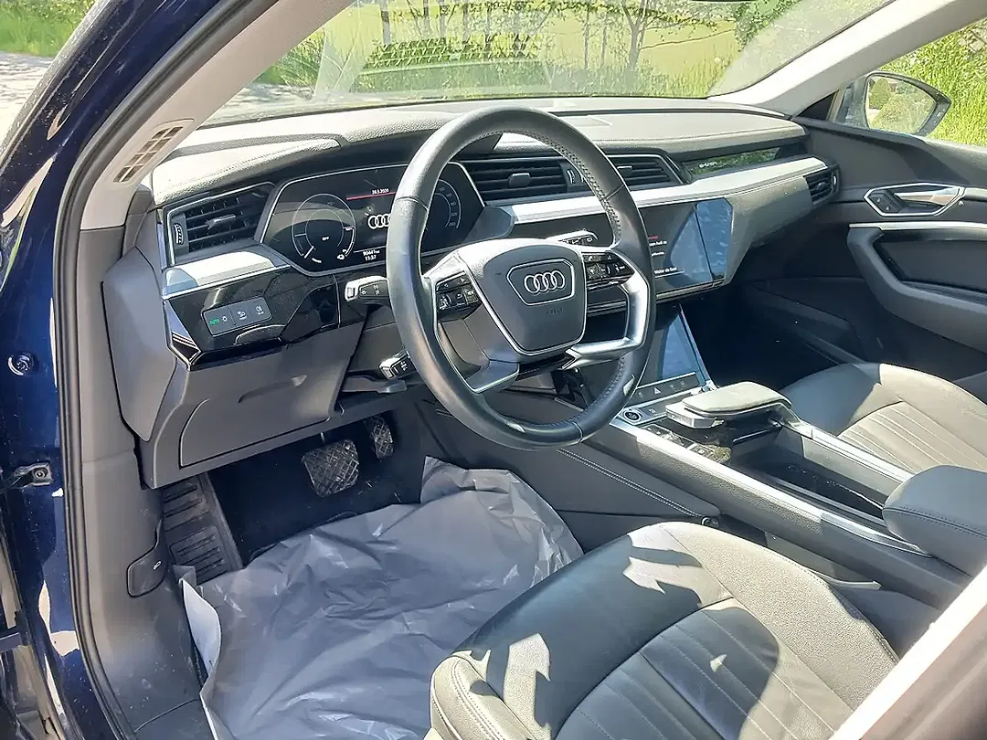 Audi e-tron - Thumbnail 13