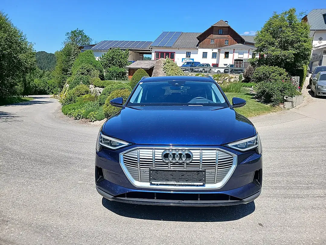 Audi e-tron - Thumbnail 7