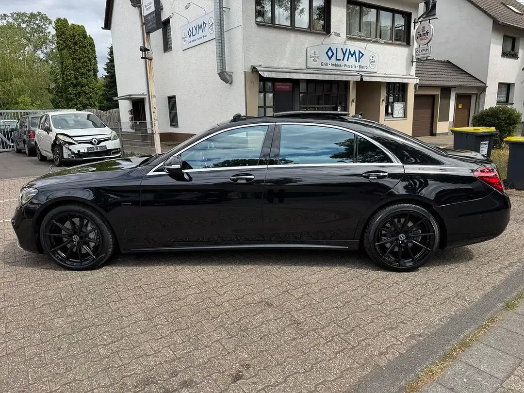 Mercedes-Benz S 560 - Thumbnail 10