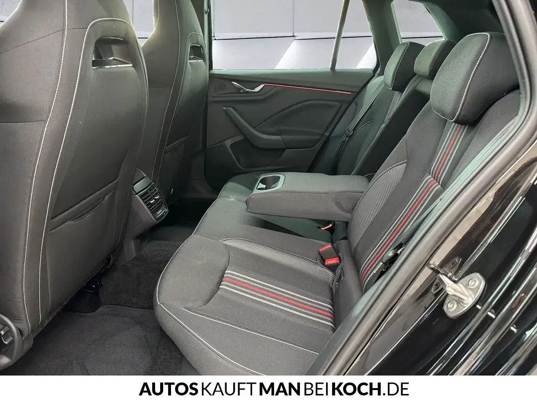 Skoda Kamiq - Thumbnail 6