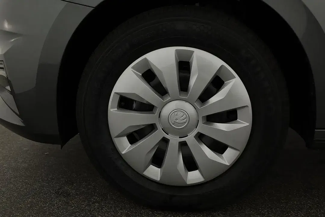 Skoda Fabia - Thumbnail 13