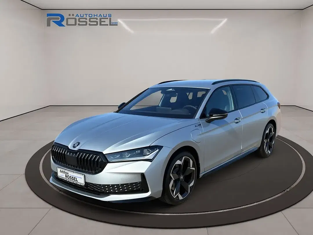 Skoda Superb - Thumbnail 1