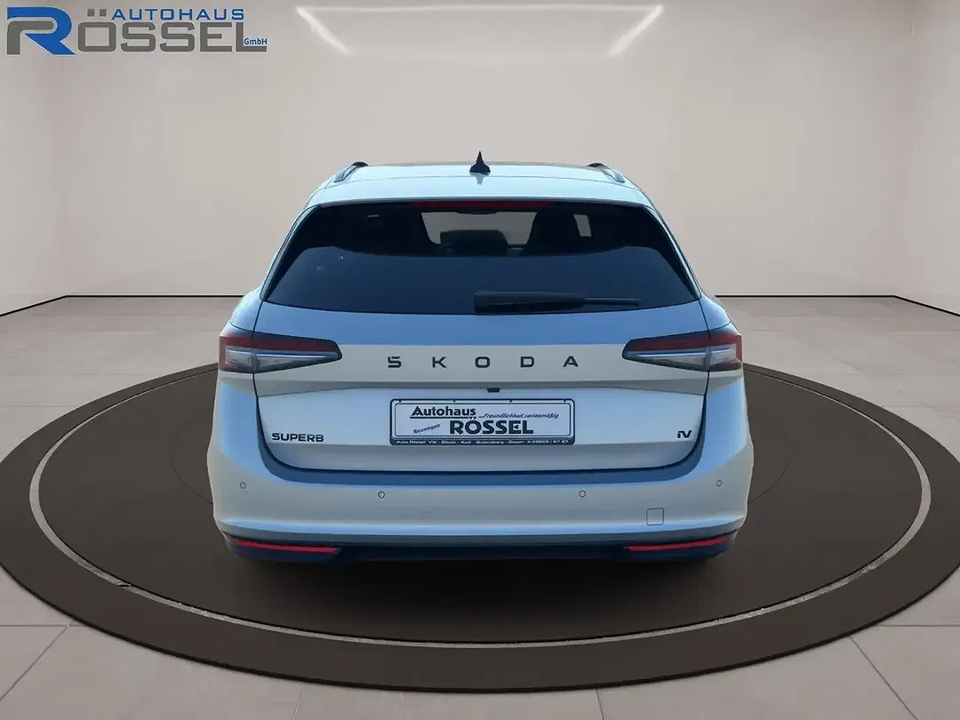 Skoda Superb - Thumbnail 5