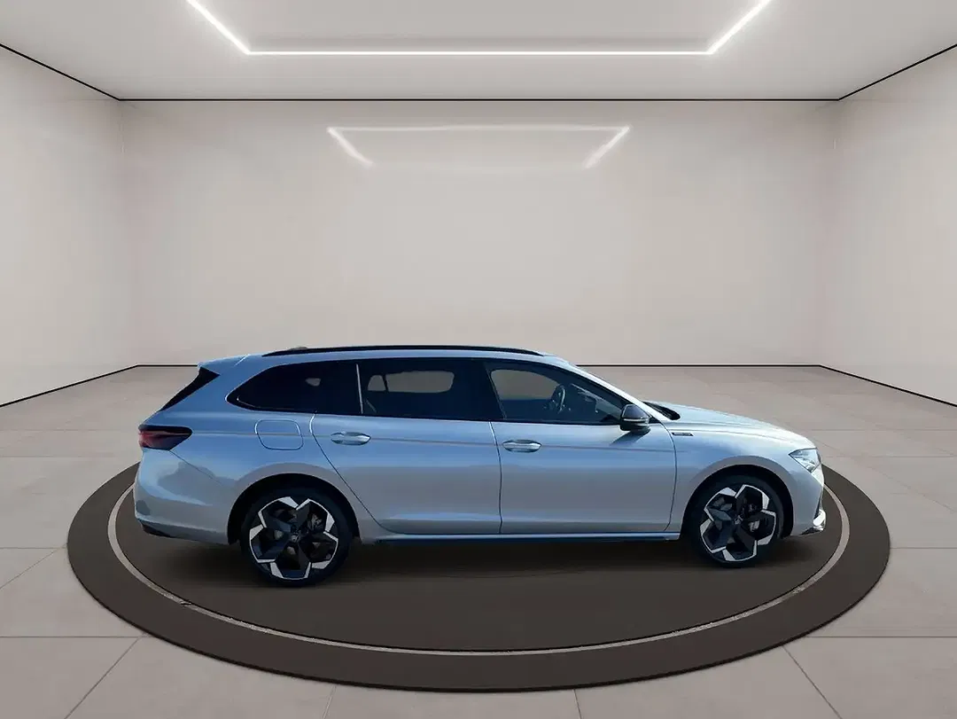 Skoda Superb - Thumbnail 7