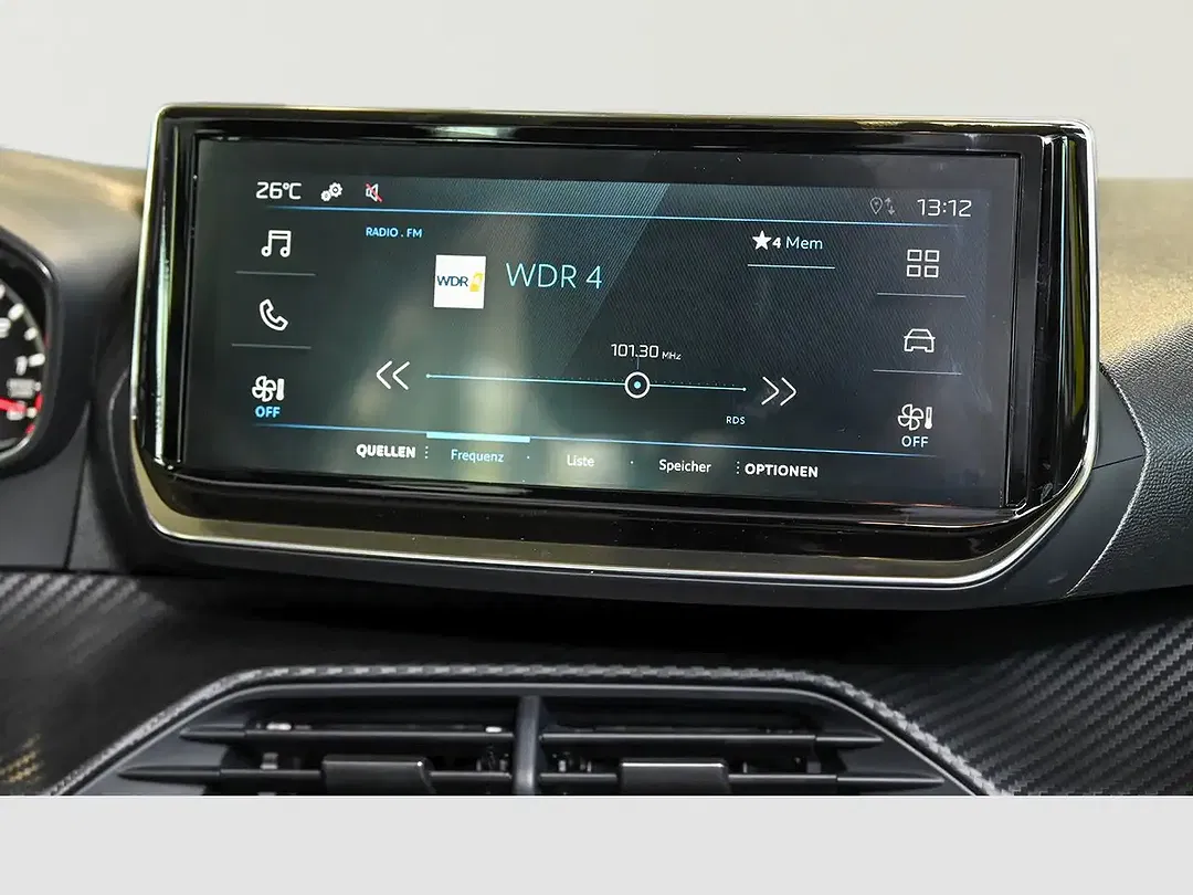 Peugeot 208 - Thumbnail 13