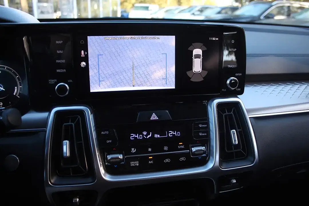 Kia Sorento - Thumbnail 11