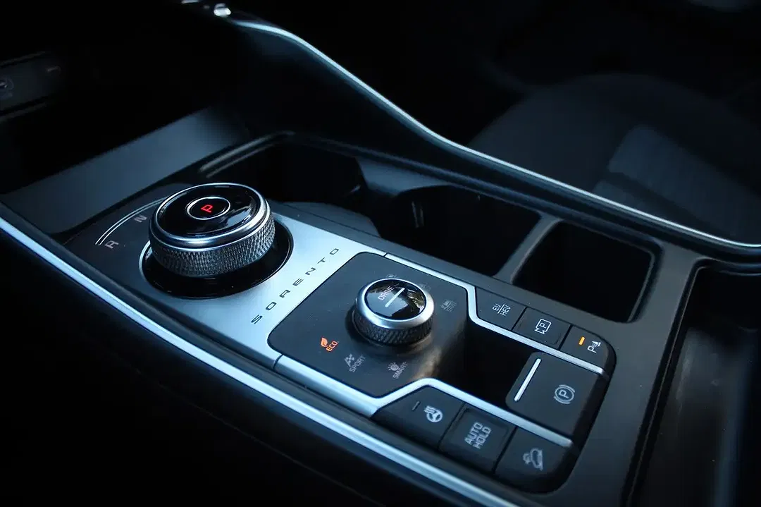 Kia Sorento - Thumbnail 14