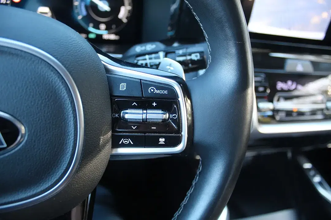 Kia Sorento - Thumbnail 15