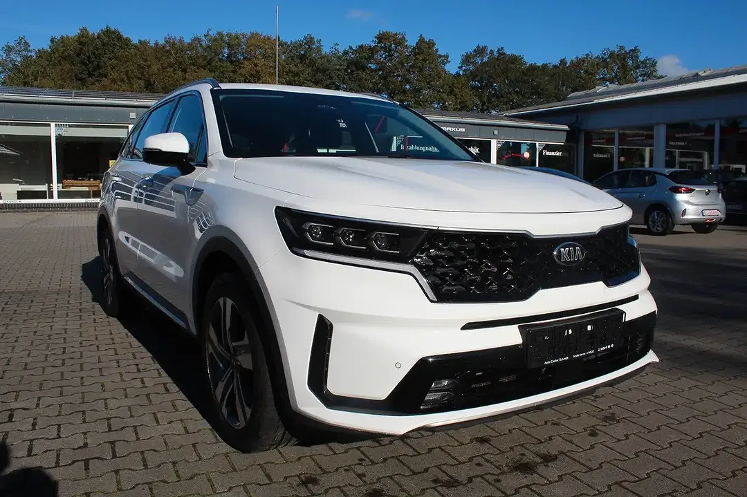 Kia Sorento - Thumbnail 2