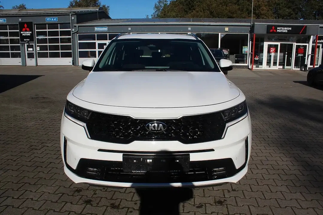Kia Sorento - Thumbnail 3