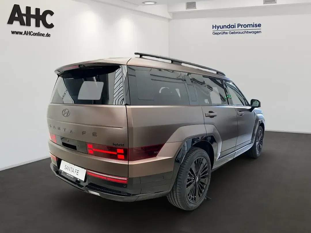Hyundai SANTA FE - Thumbnail 3