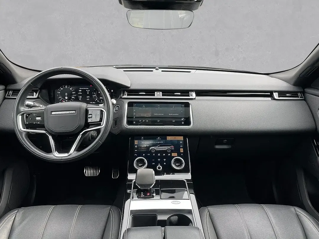 Land Rover Range Rover Velar - Thumbnail 4