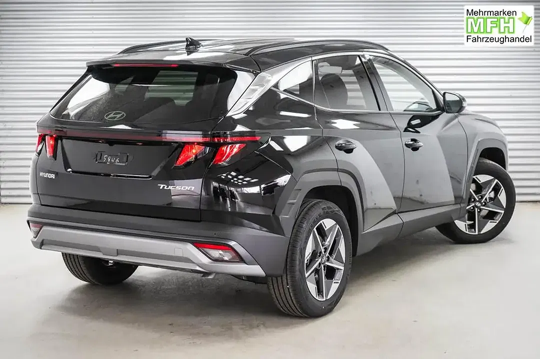 Hyundai TUCSON - Thumbnail 3